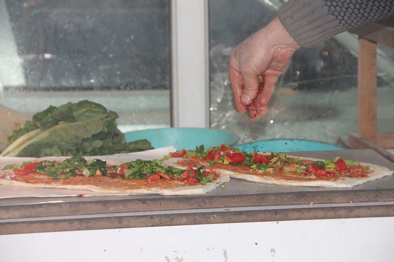 Suriye'de avukattı Türkiye’de kebapçı oldu